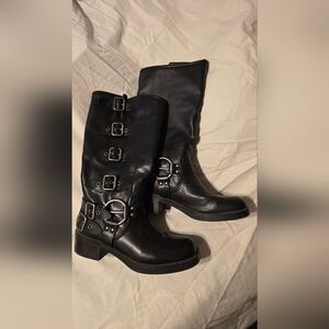 Dream Pairs Womens faux leather biker style boots with buckle details size 11